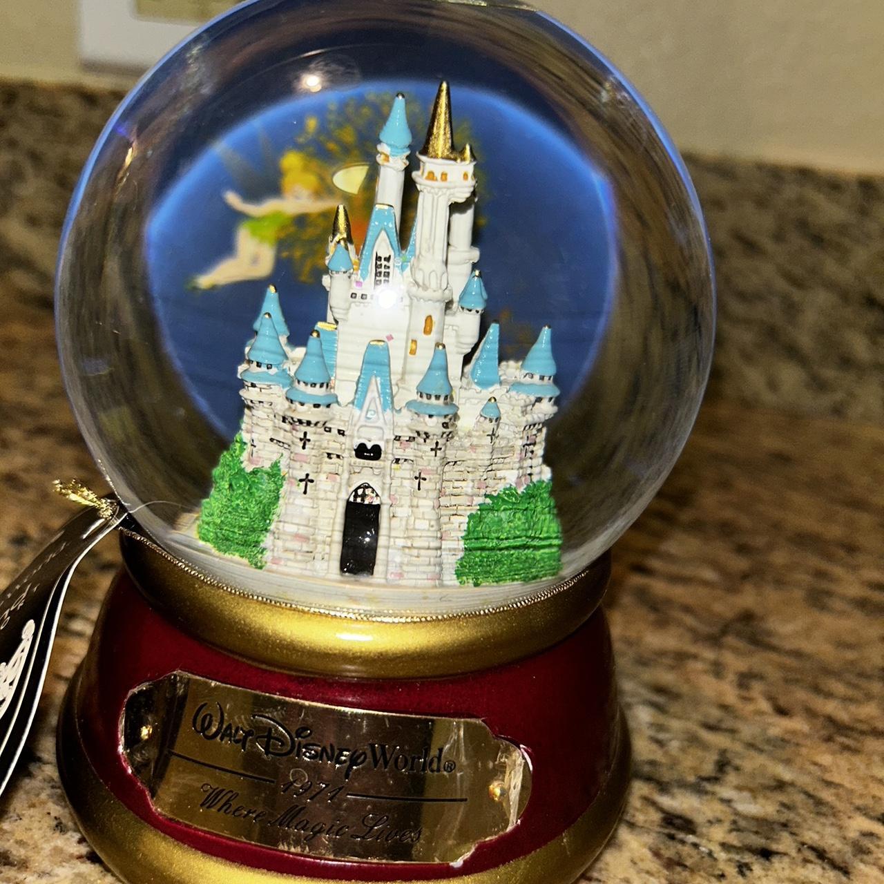 Vintage 1971 Walt Disney World Snow globe music box... - Depop