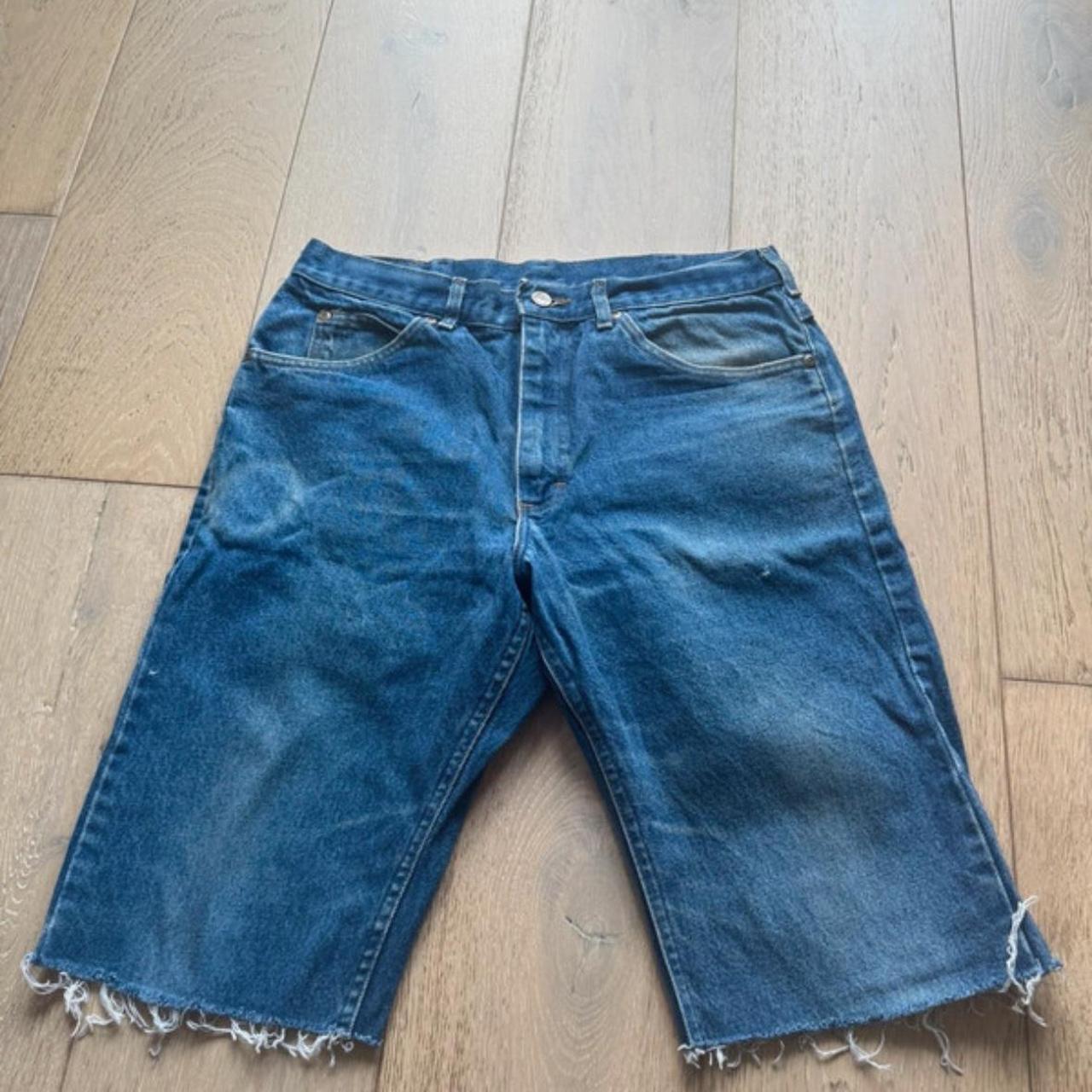 item listed by vintageshopsm