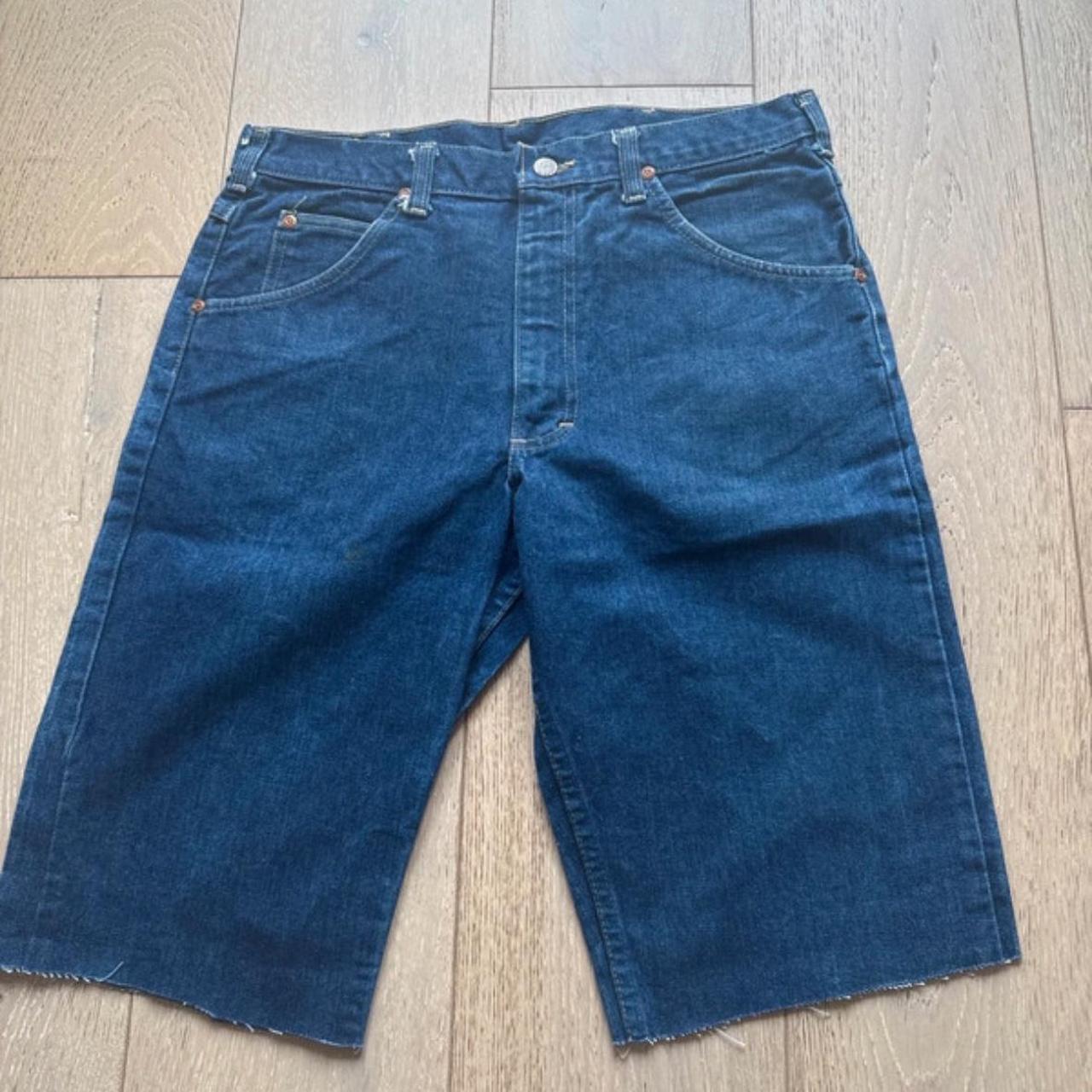 item listed by vintageshopsm