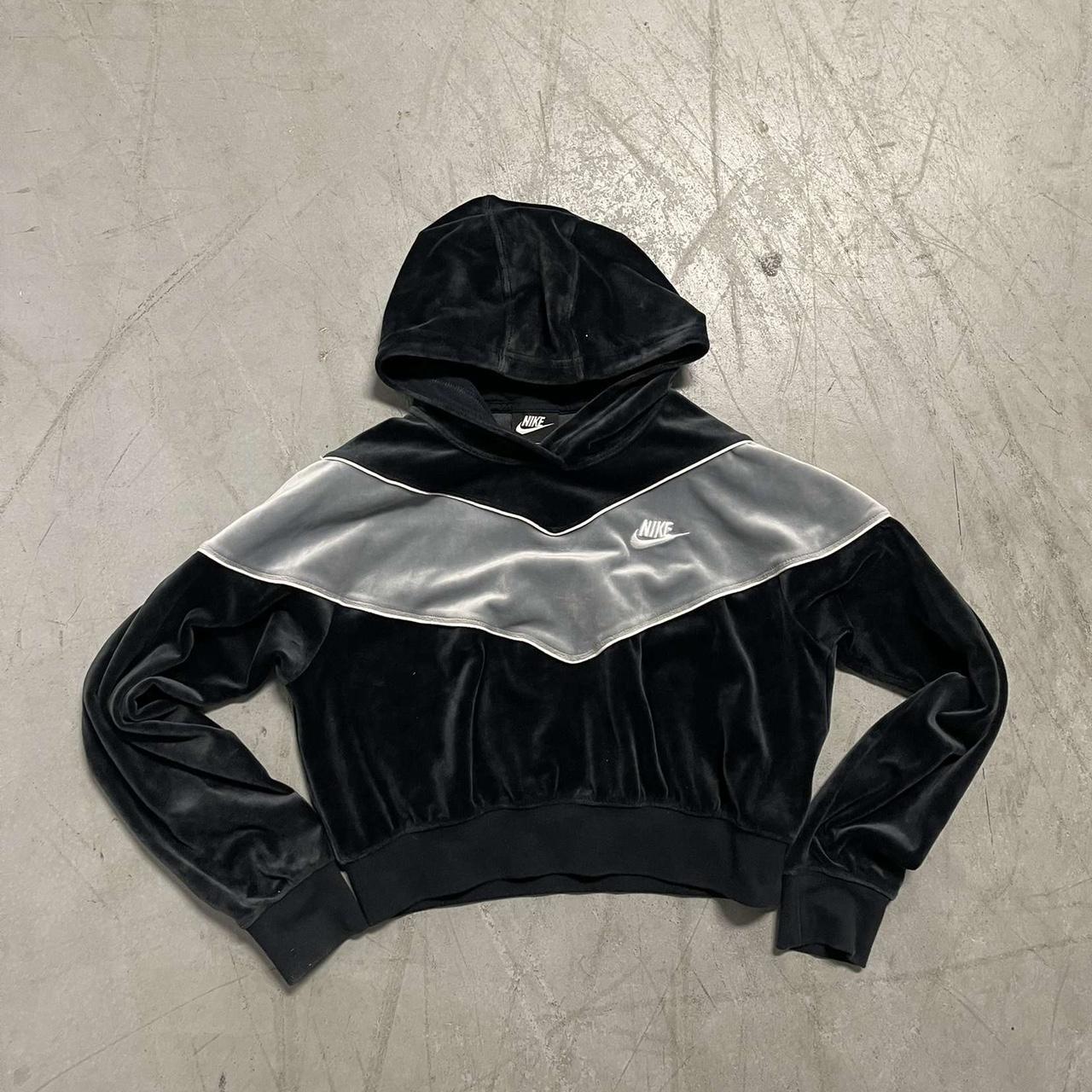 Nike shops velour hoodie