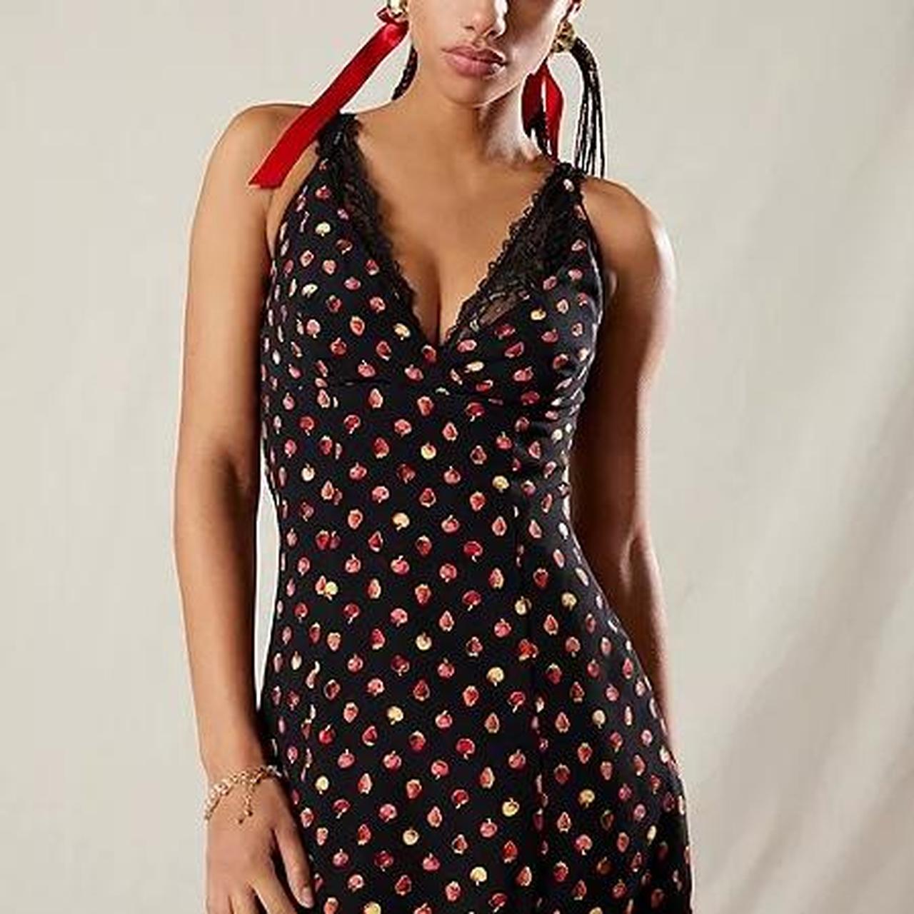 item listed by amelabonita