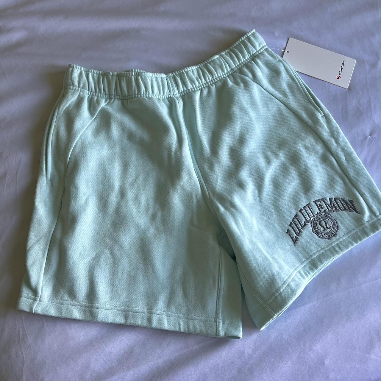 item listed by amelabonita