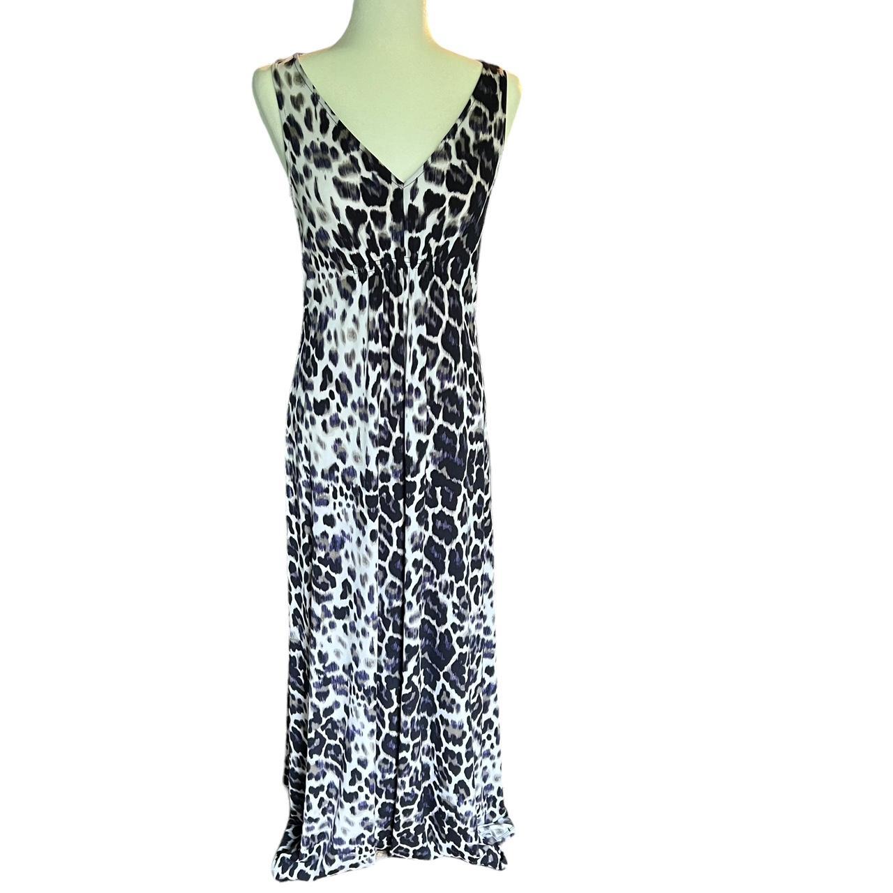 T Tahari Leopard Print V neck Sleeveless Empire