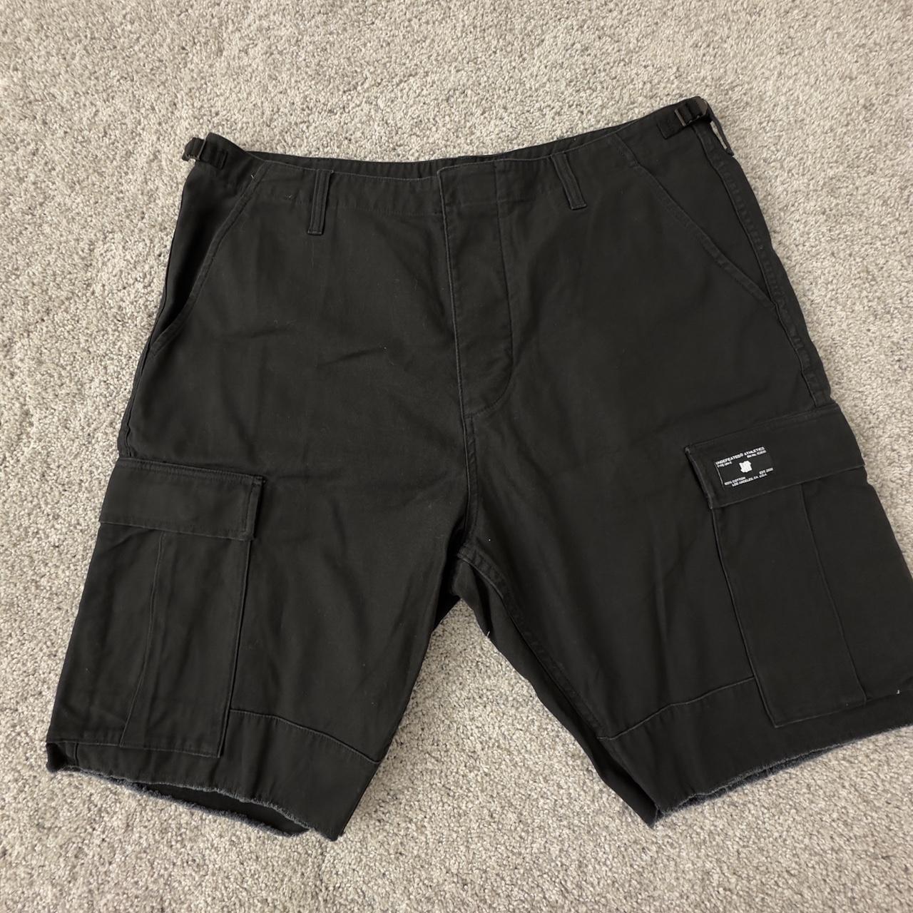 Undefeated cargo shorts size 36