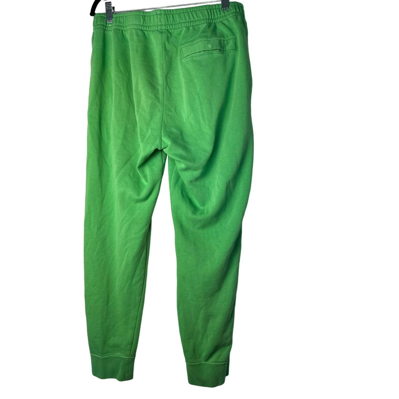Light green nike sweatpants outlet
