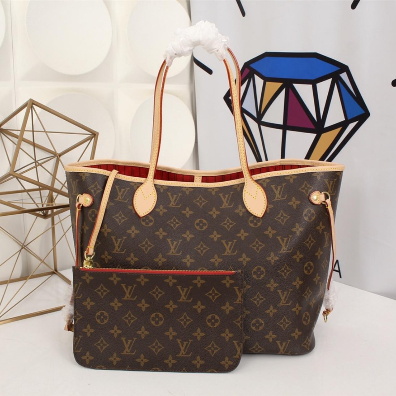 LV MM NeverFull Tote Monogram 32 x 29x 14 cm The... - Depop