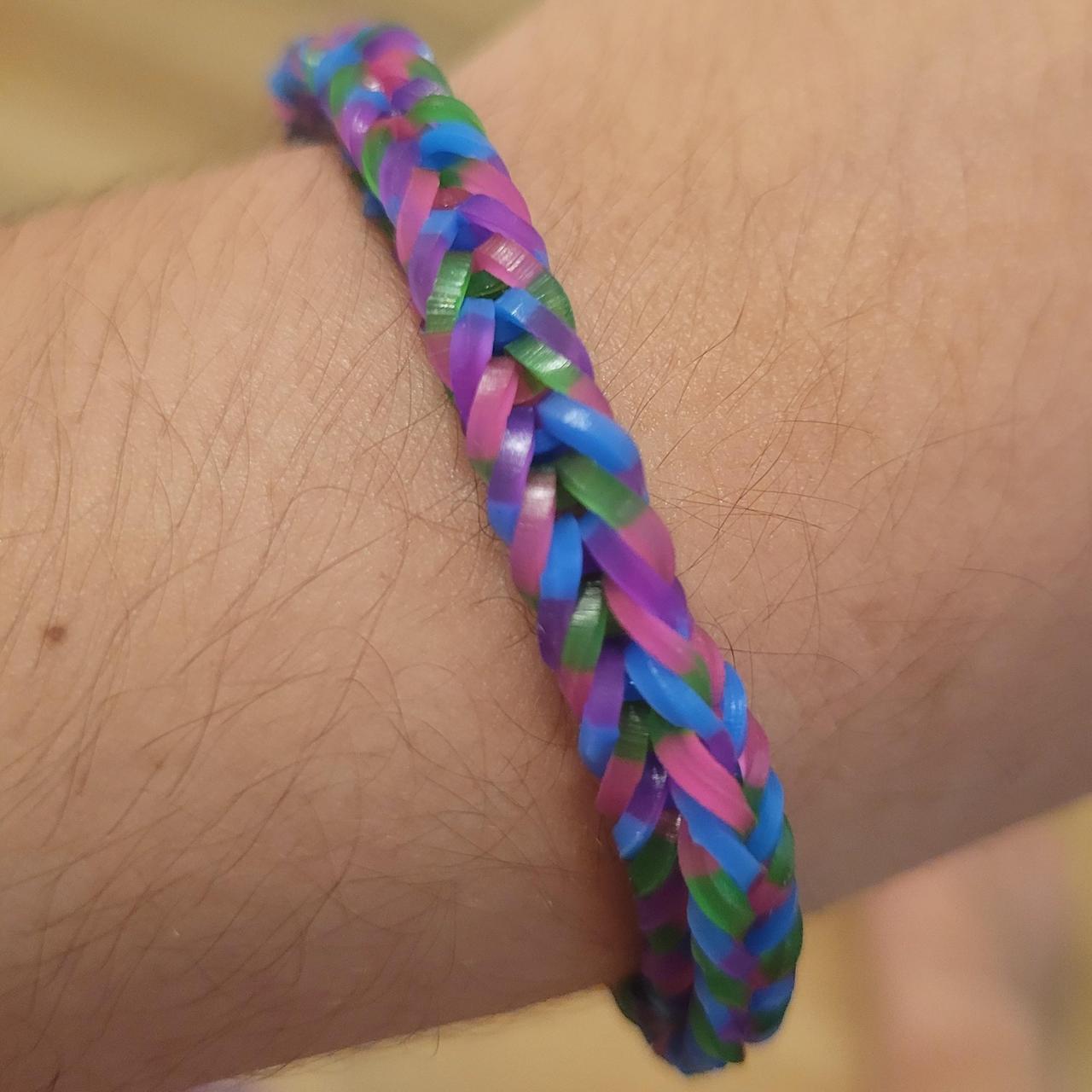 Medium-sized, hand-made Rainbow Loom rubber Depop