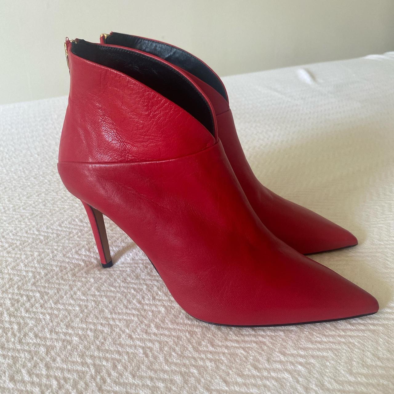 Red leather ankle boots, Grigiarancio, made Depop