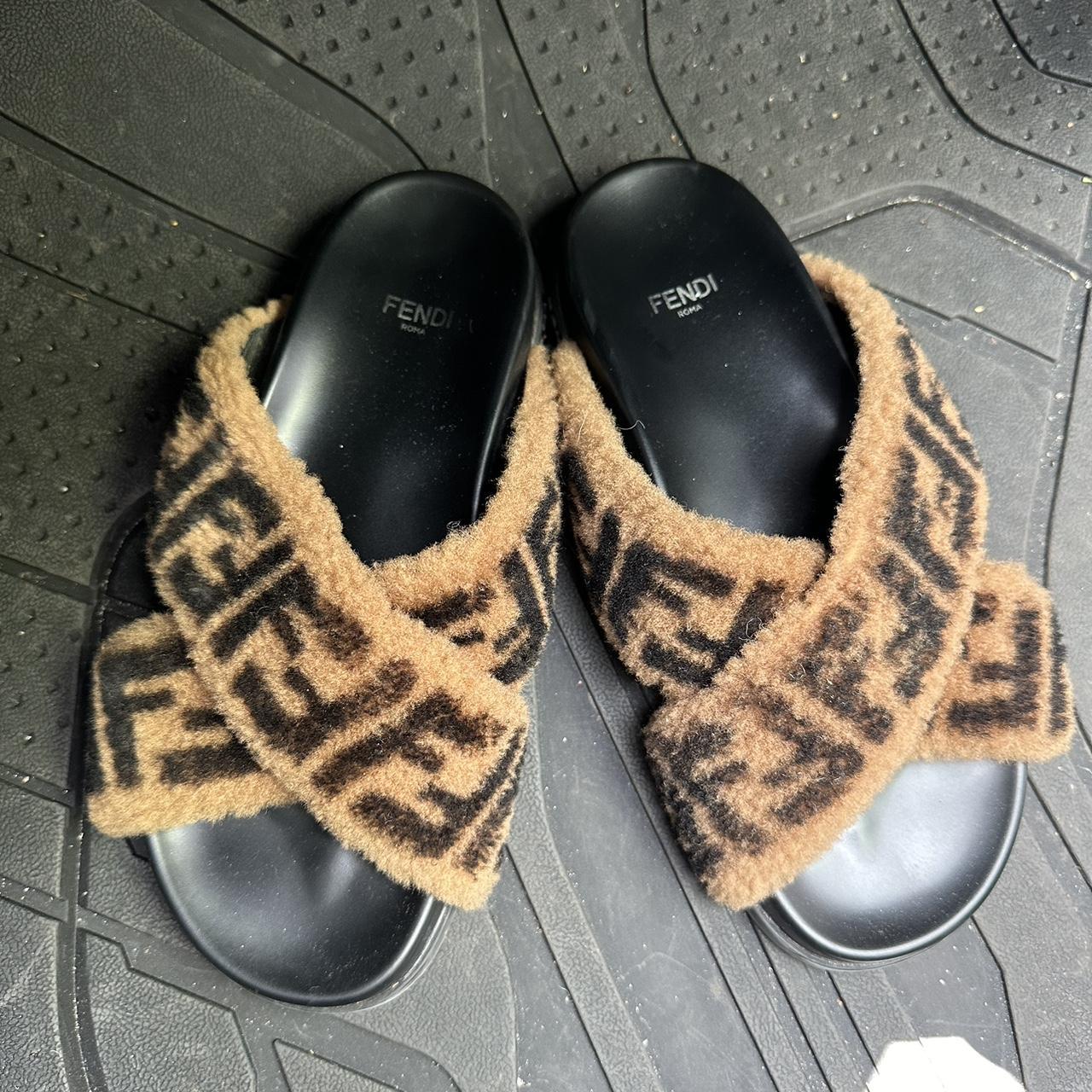 Fendi fur sliders best sale