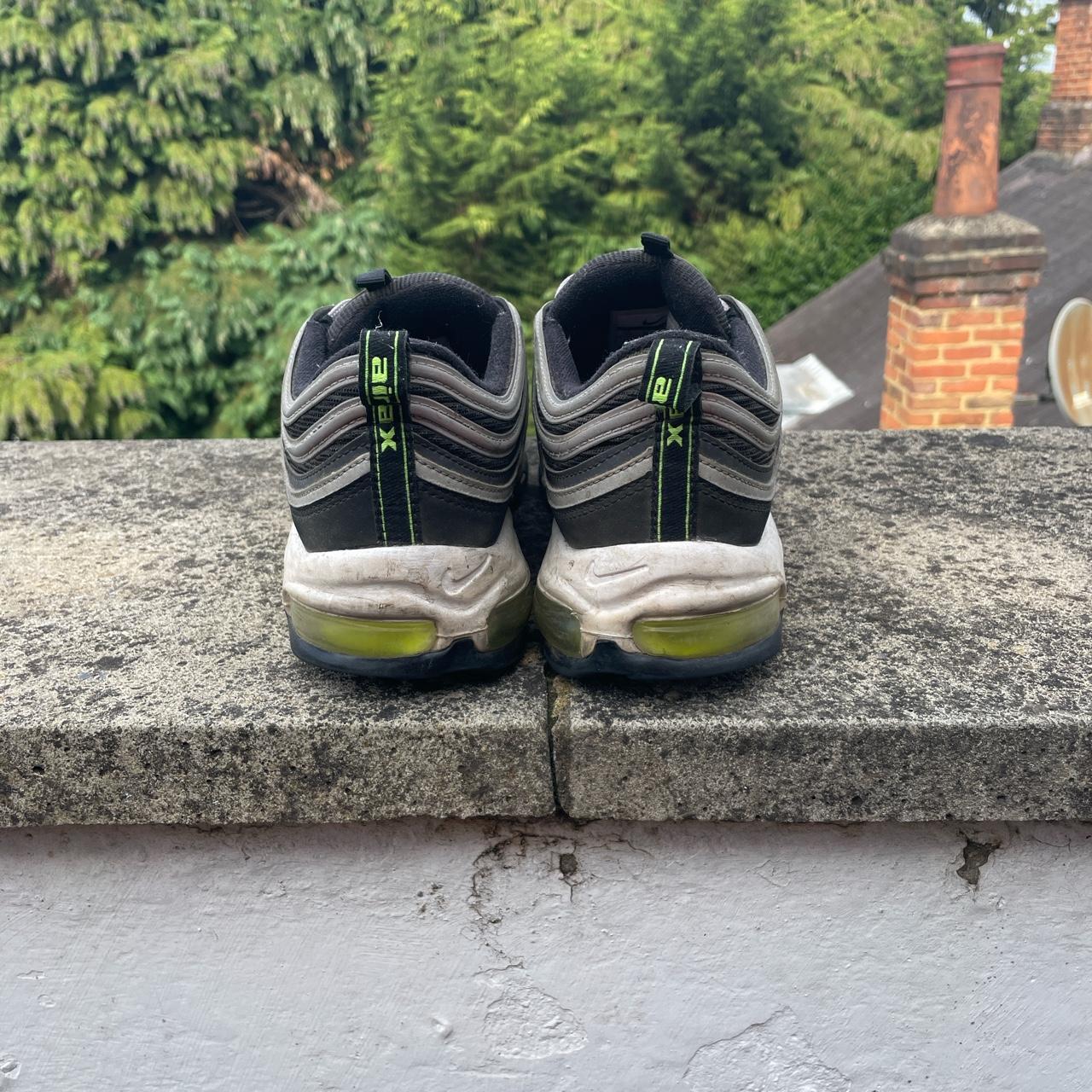 vapor 97 light green nikes