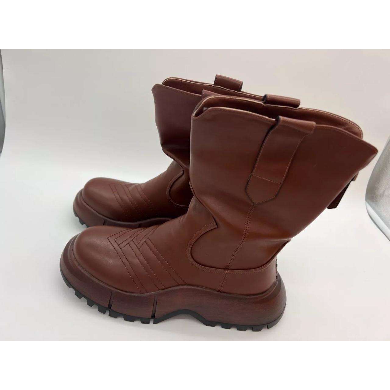 item listed by vuxtra