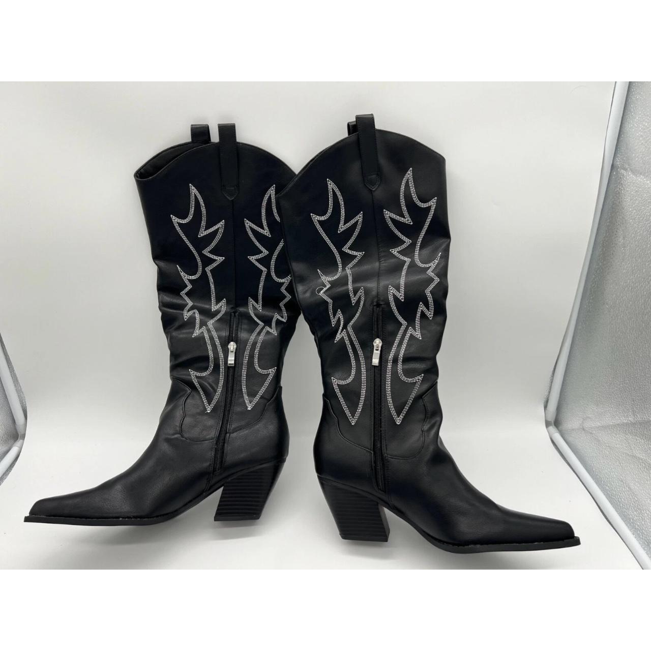 item listed by vuxtra