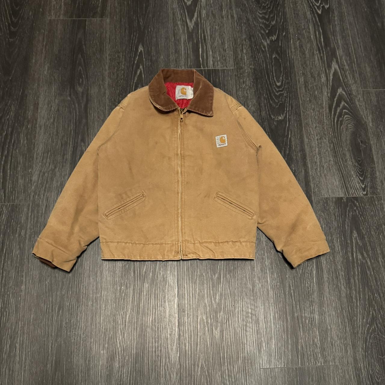 item listed by vntgvns