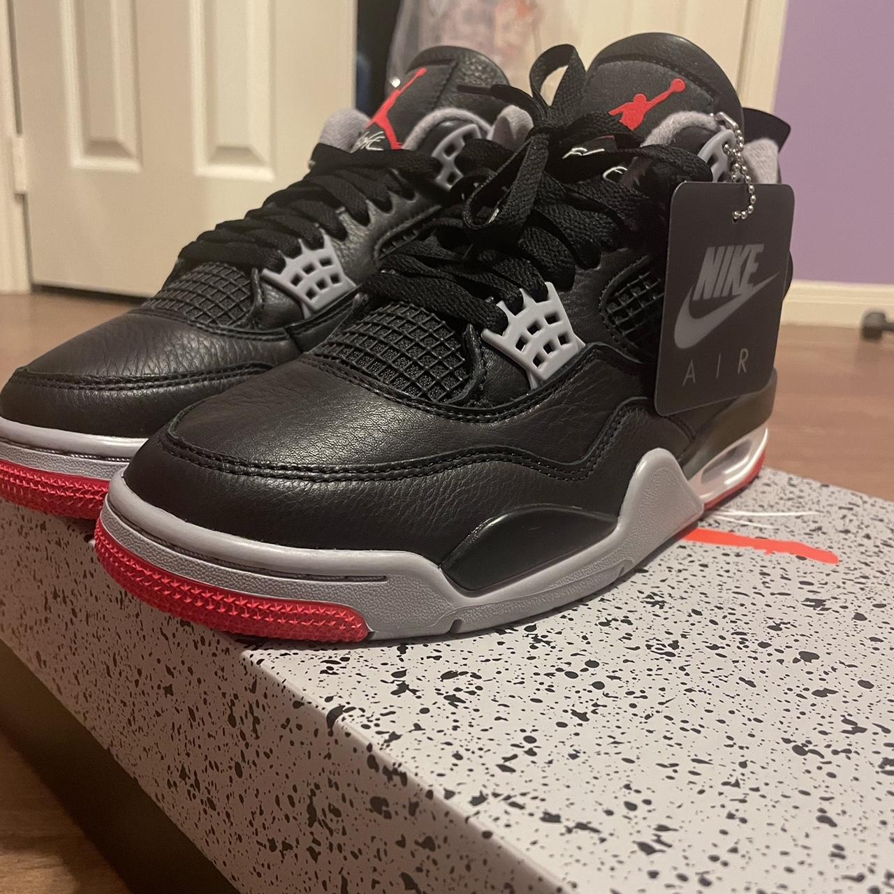 Jordan 4 bred fashion 7.5