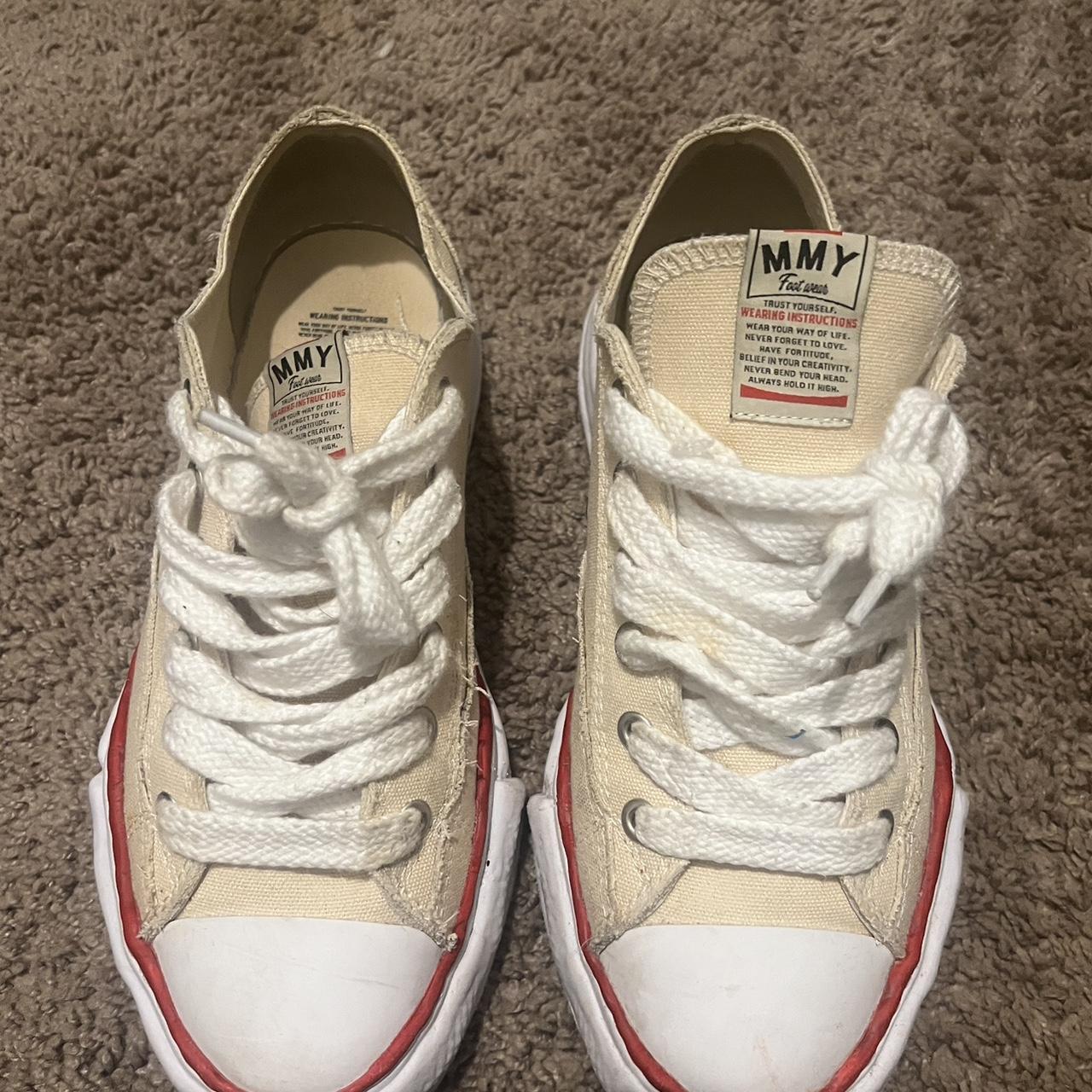 Maharis og box | Depop