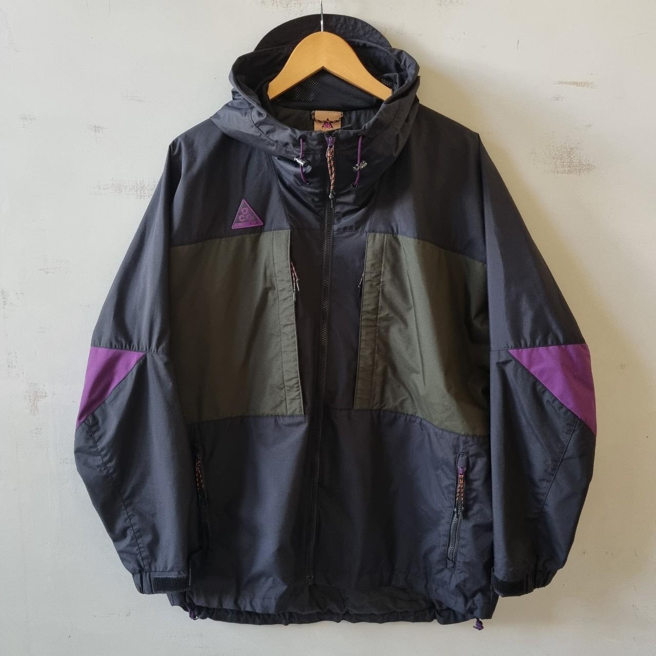 Nike ACG Ripstop Hooded Jacket Size Medium Tagged a. Depop