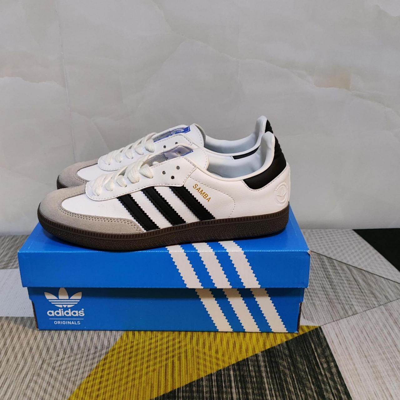 adidas Samba eu 39 uk 6 us 7.5 Unused genuine