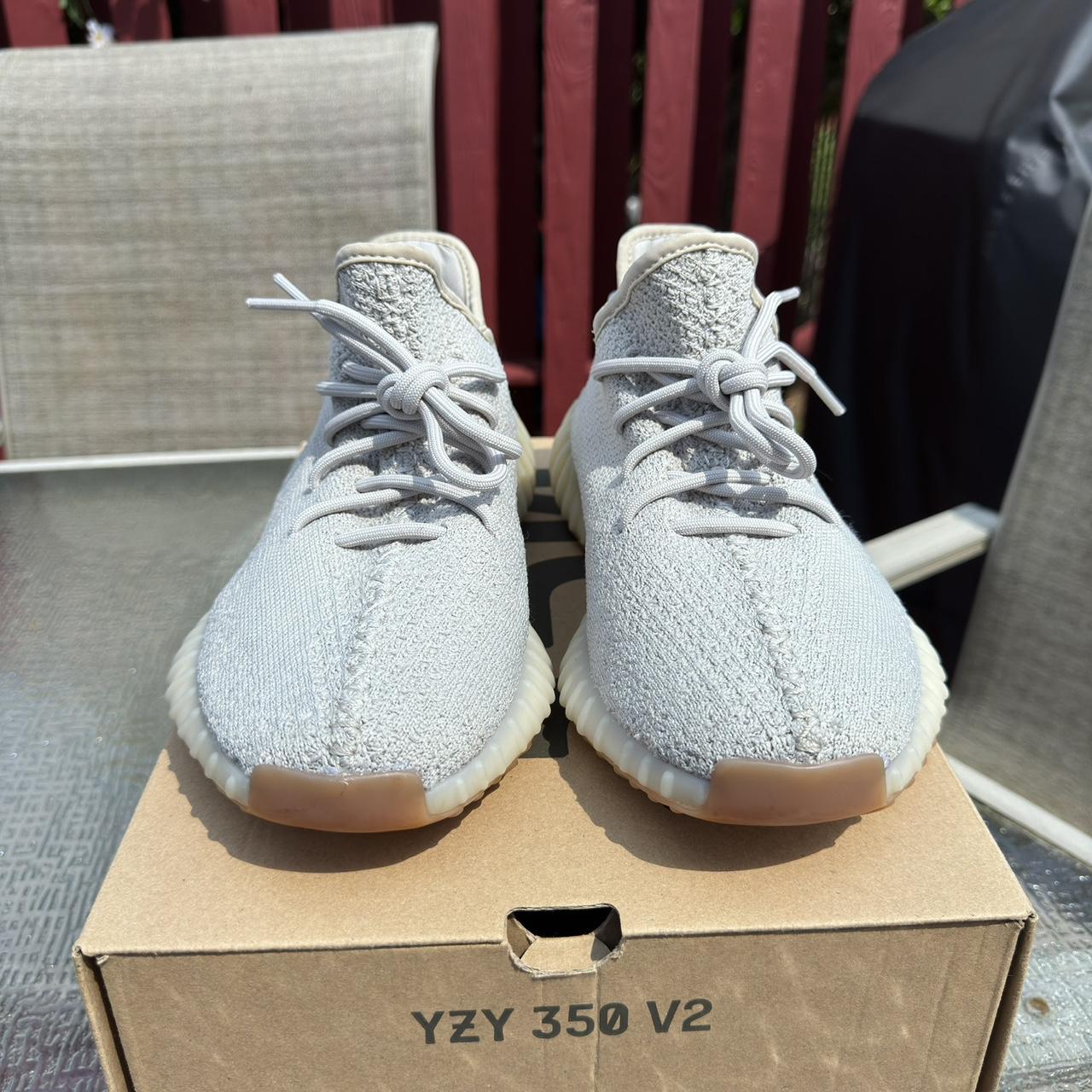 USED adidas Yeezy Boost 350 V2 Sesame SIZE 9 US. Depop