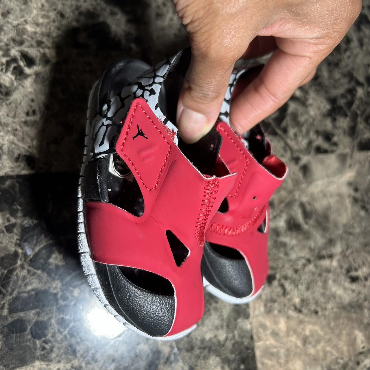 Baby boy jordan sandals online