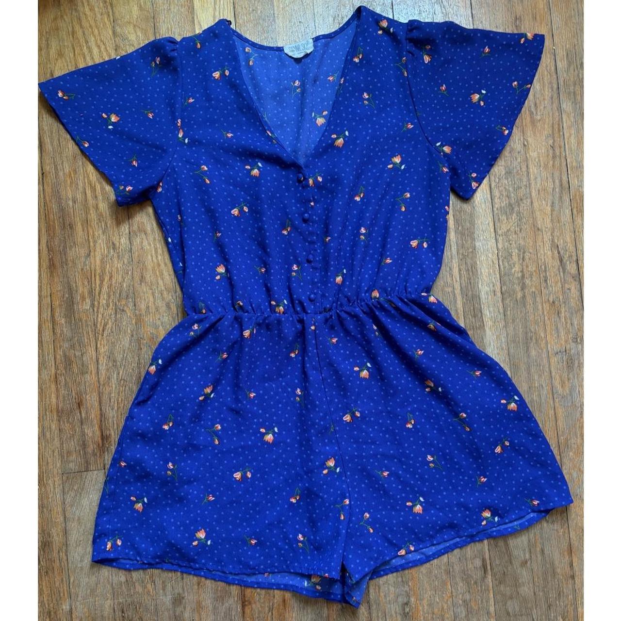 item listed by catseyecurations