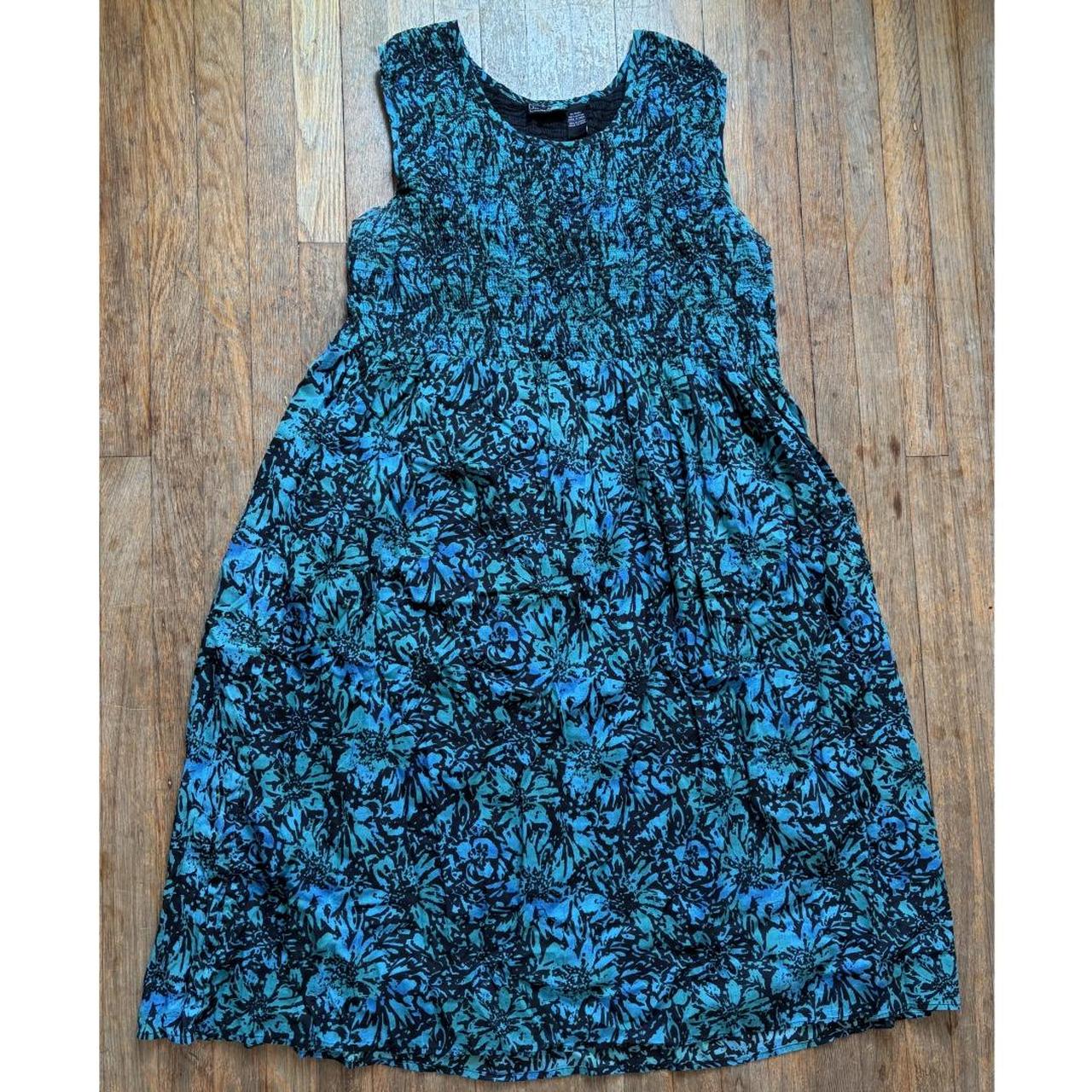 item listed by catseyecurations