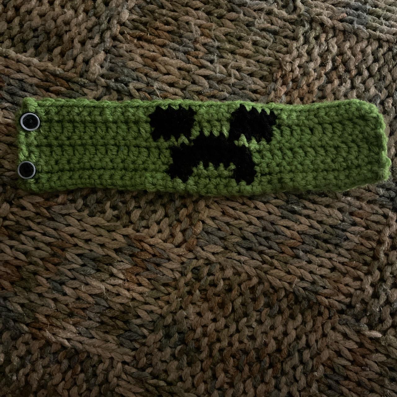 minecraft creeper bracelet - Depop