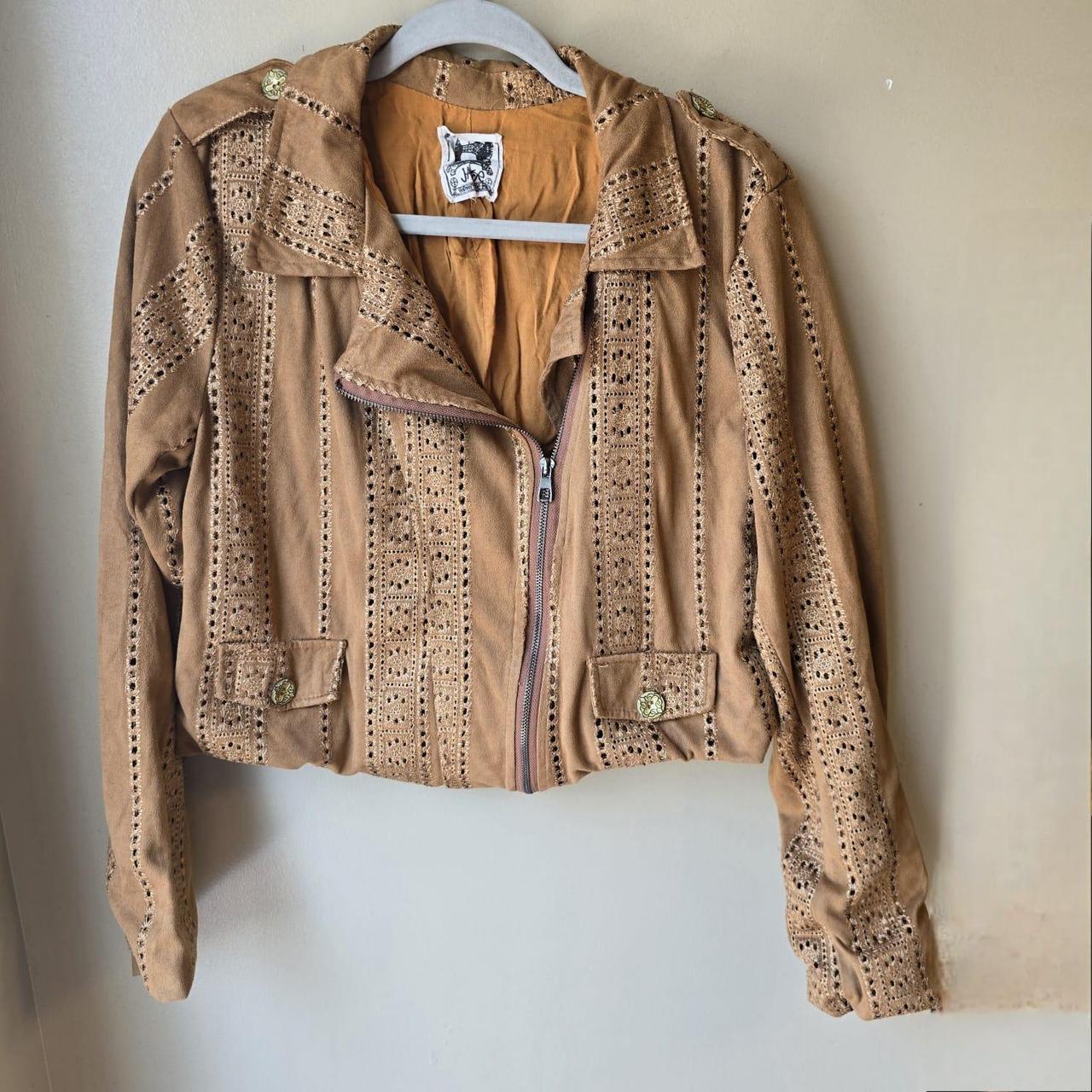 item listed by chicyclecloset