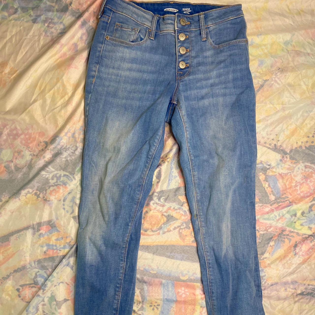 item listed by kayla34_