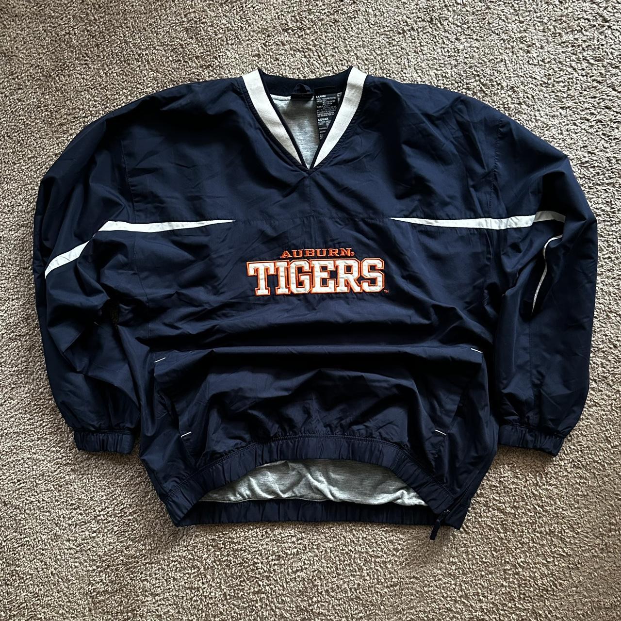 VTG Auburn Tigers Starter Men's Pull-Over... - Depop