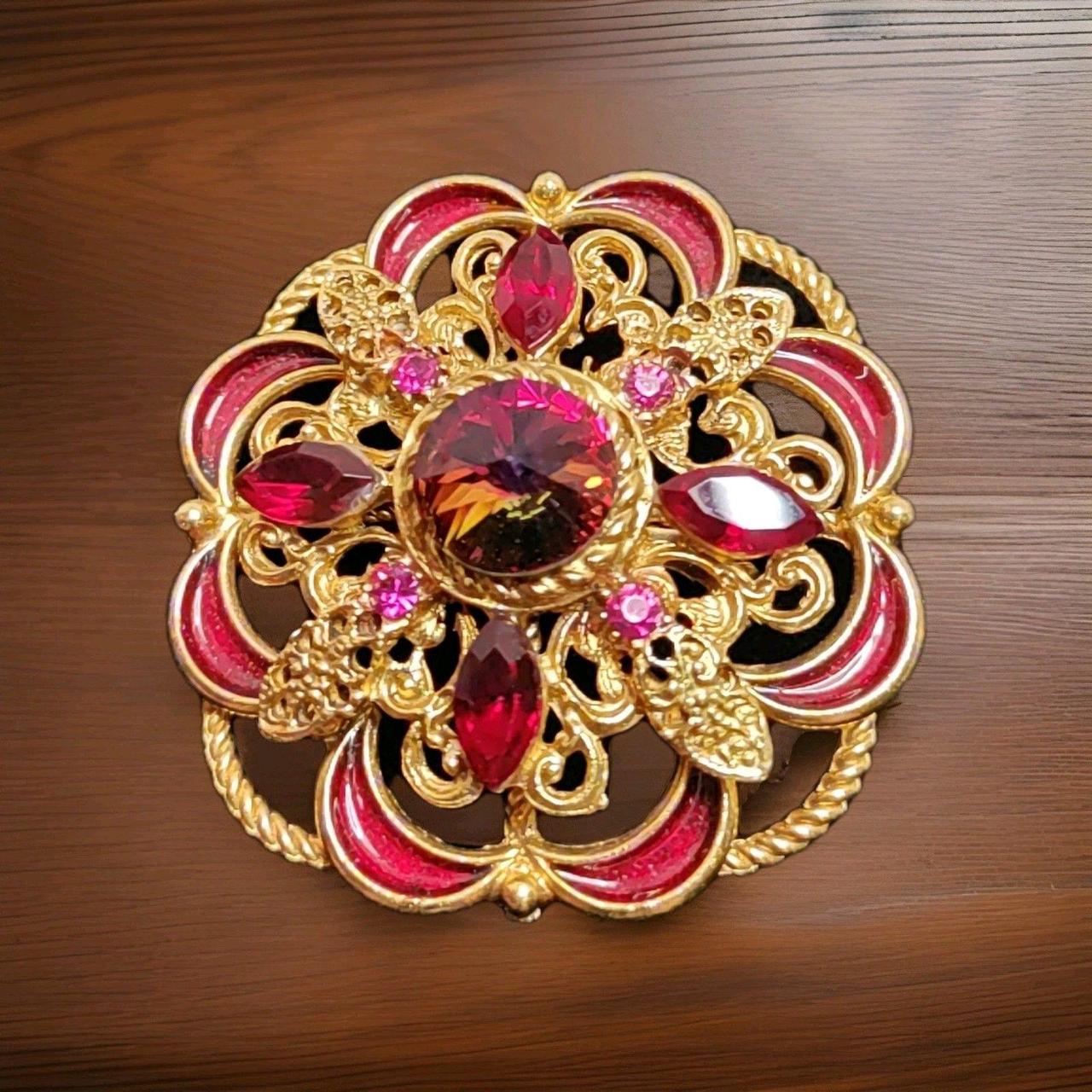 Source Unknown Women's Brooch - Red – This vintag… - image 2