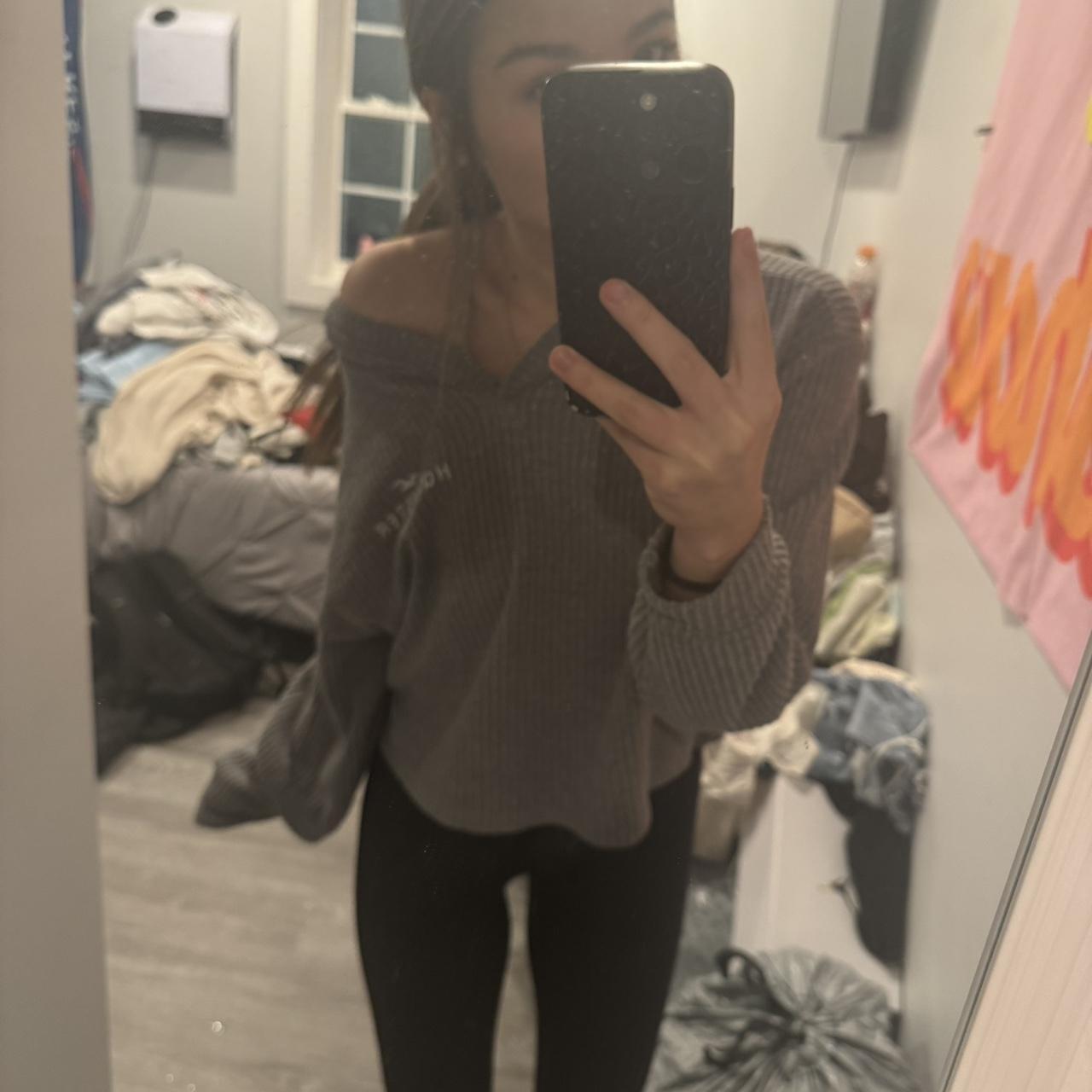 item listed by peasleyyy