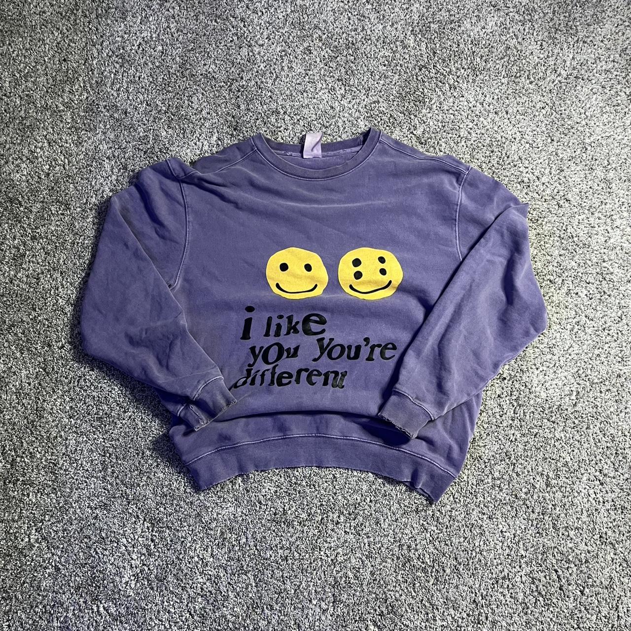 item listed by vinoutside_