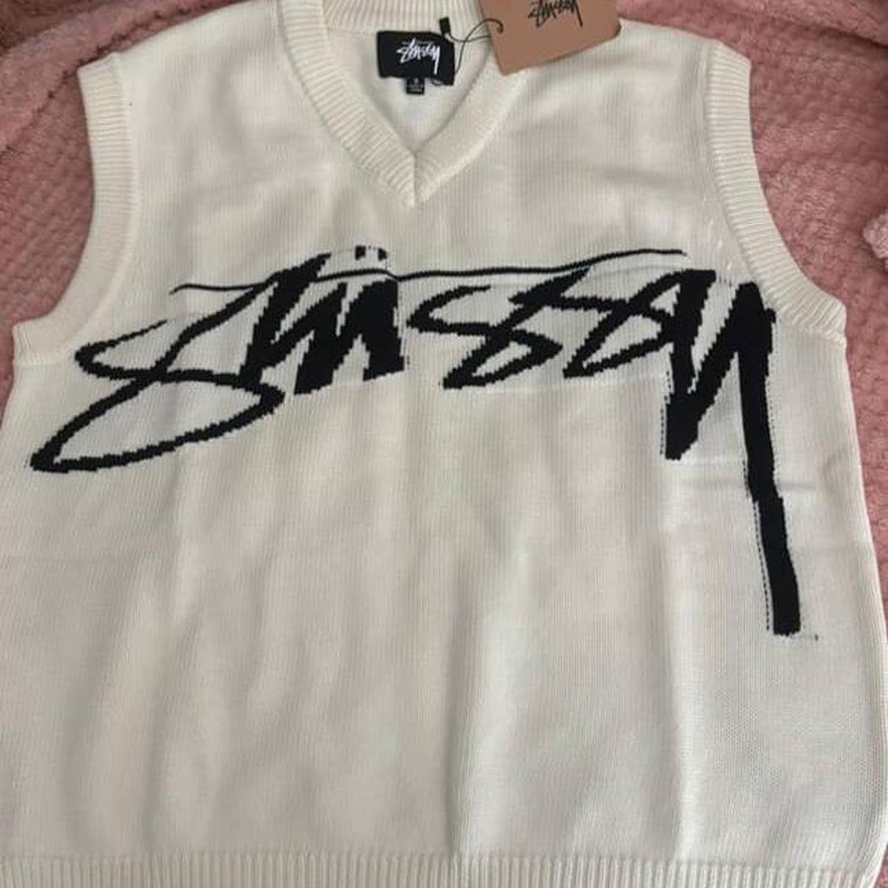 トップス stussy logo-embroidered vest Stussy Logo-embroidered Quilted Gilet in Green for Men | Lyst UK