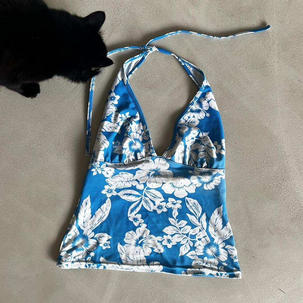 Hawaiian hibiscus halter top 🌺 Small size, shown on... - Depop