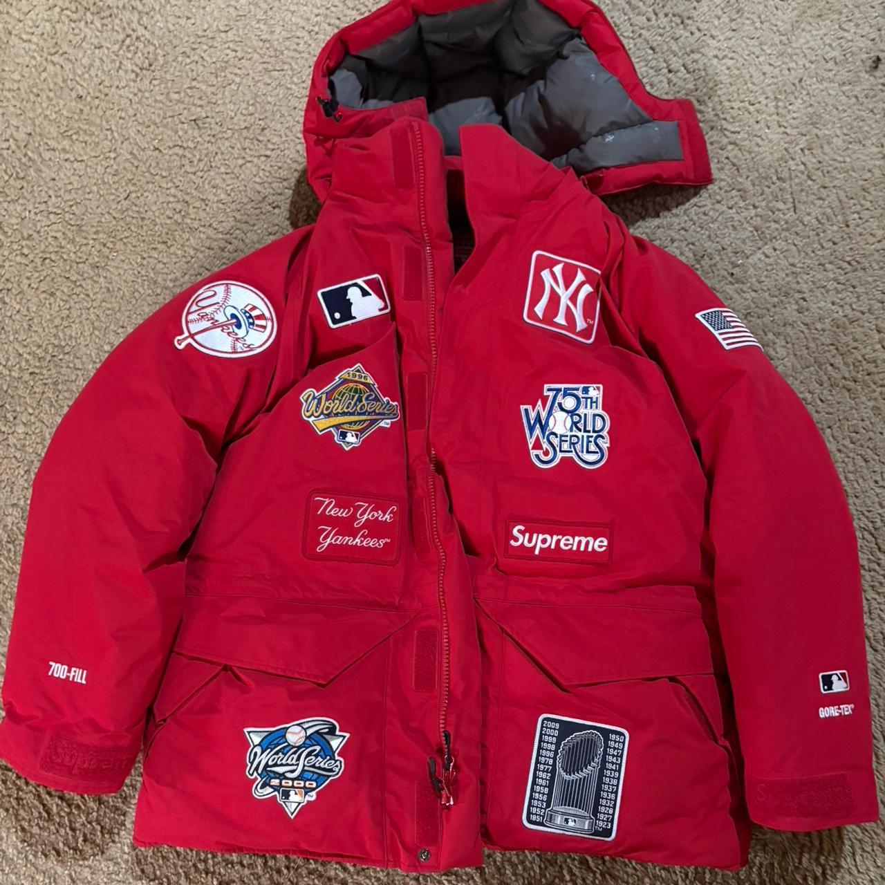 BRAND NEW FW22 Supreme Glitter Yoke Down Puffer | Depop