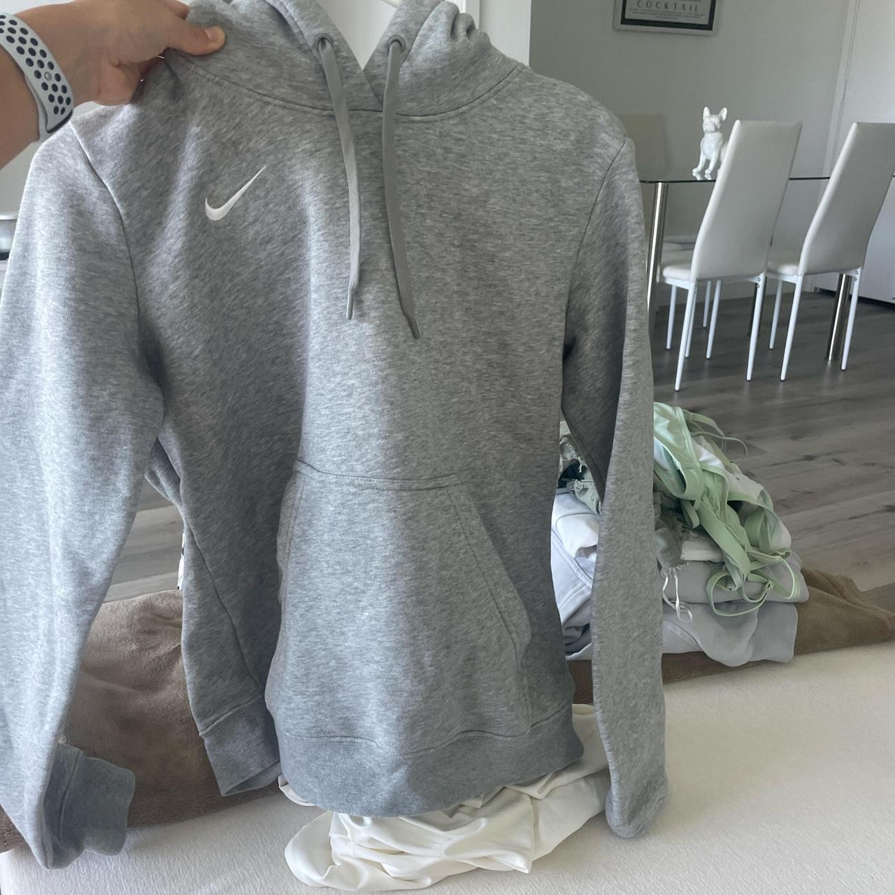 grey womens nike hat