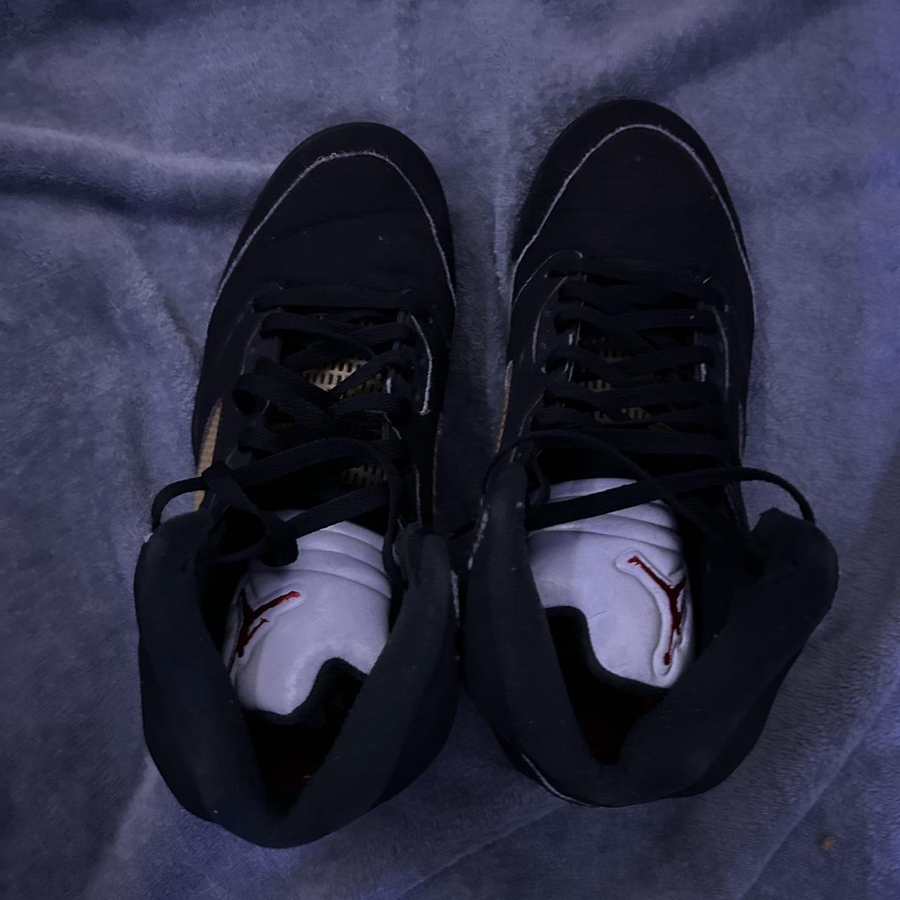 jd sports black jordans