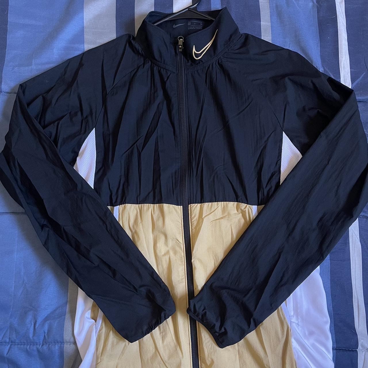 Black gold nike windbreaker best sale