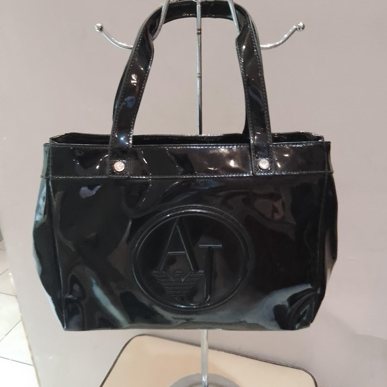 BORSA SPALLA ARMANI JEANS COLOR NERA IN PELLE LUCIDA