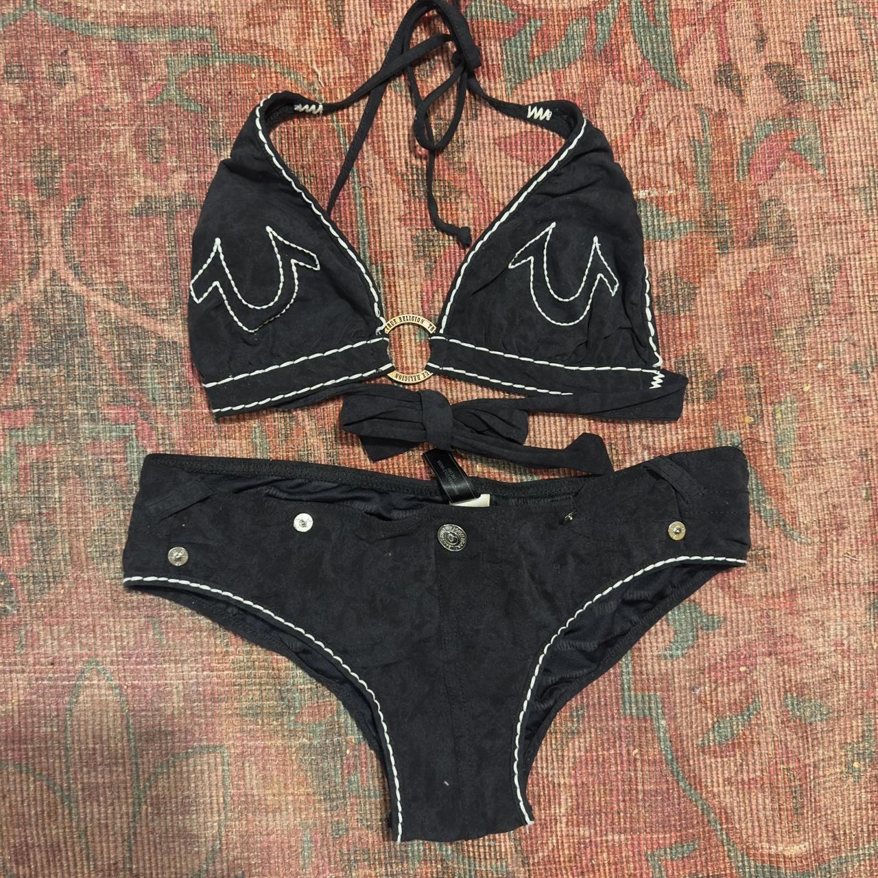 item listed by belzebug