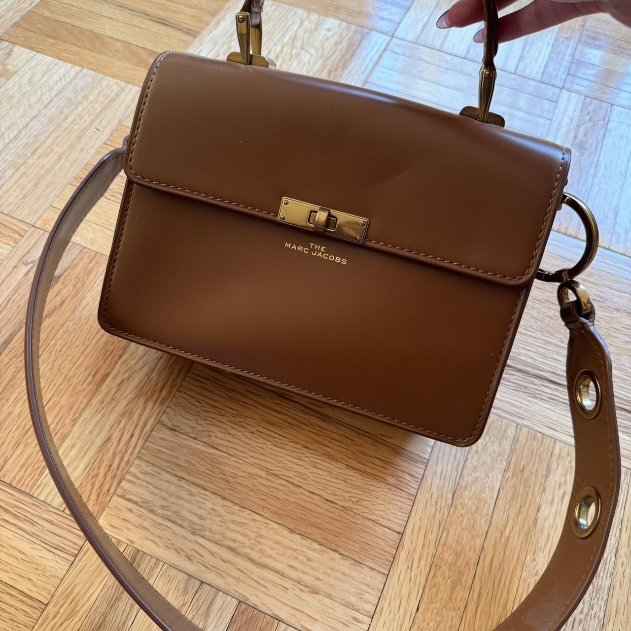バッグ Marc jacobs handbag archive y2k brown Marc Jacobs' New Bag Proves the Y2K-era Satchel Is