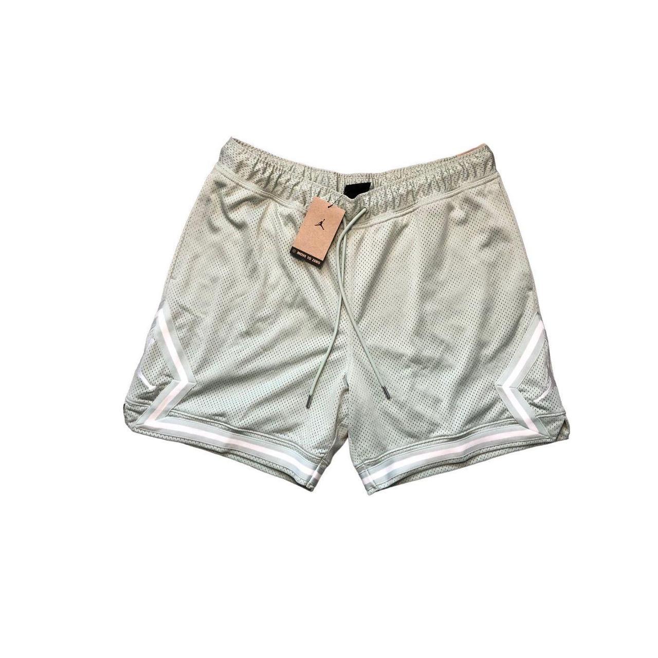 Jordan Essentials Men's Diamond Shorts