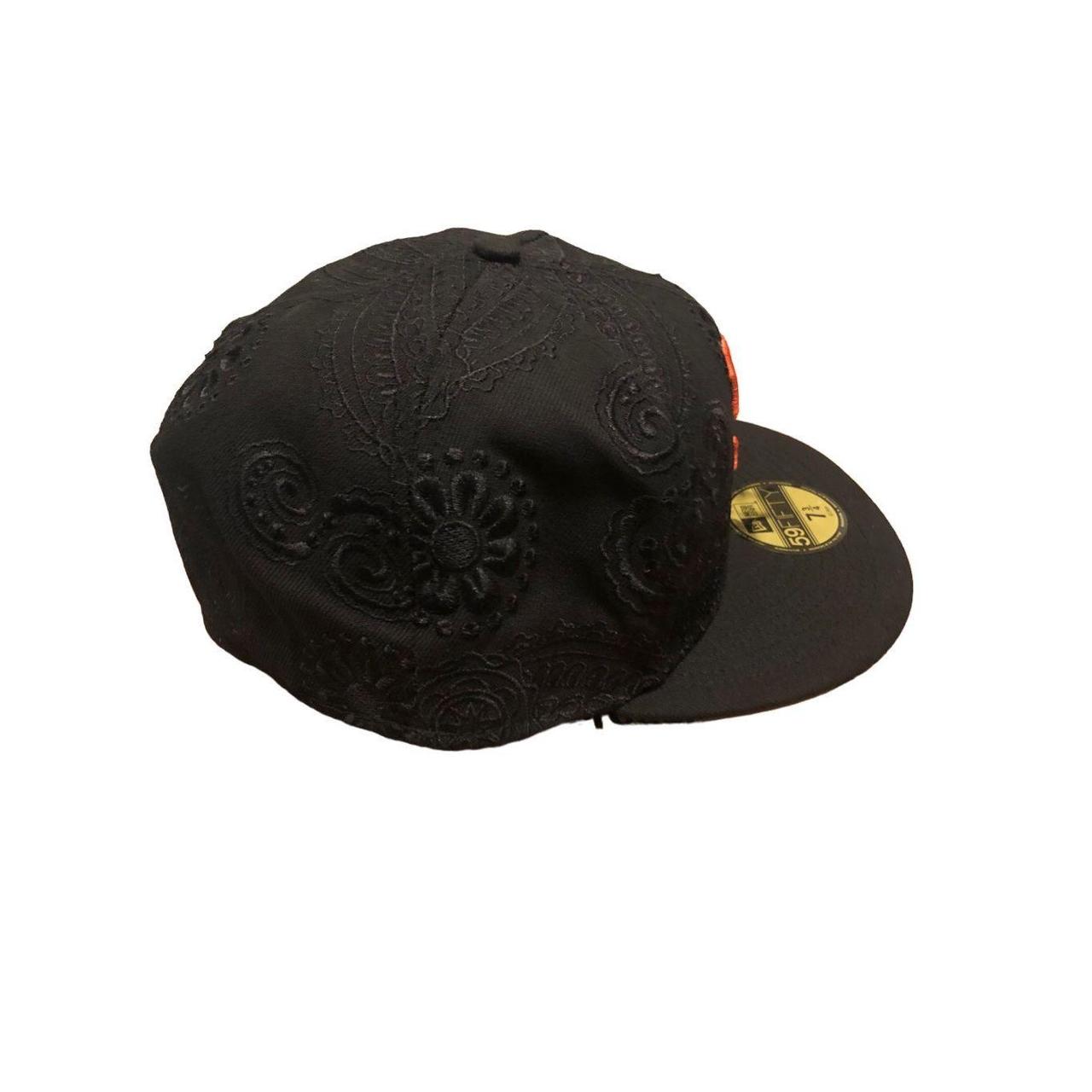 San Francisco Giants SWIRL Black Fitted Hat by New Era