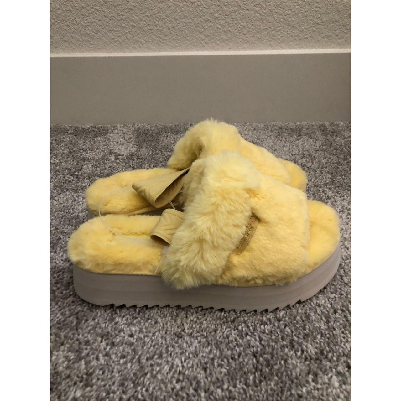 Yellow best sale fluffy uggs