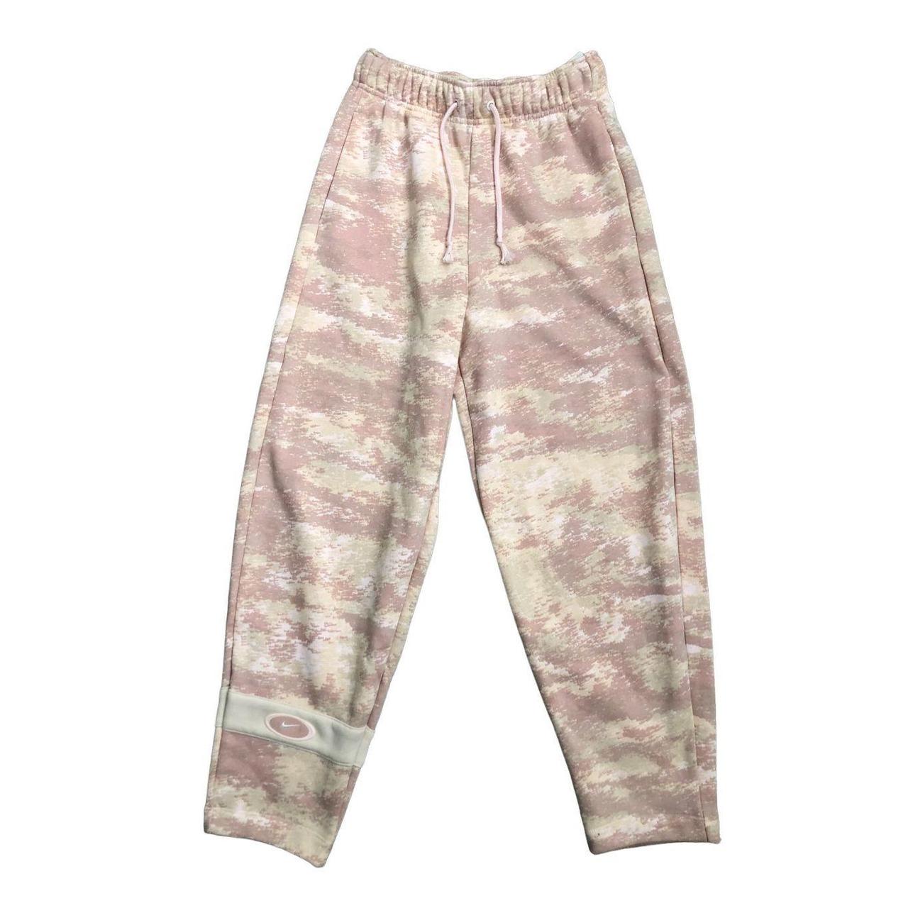 nike camo womens joggers