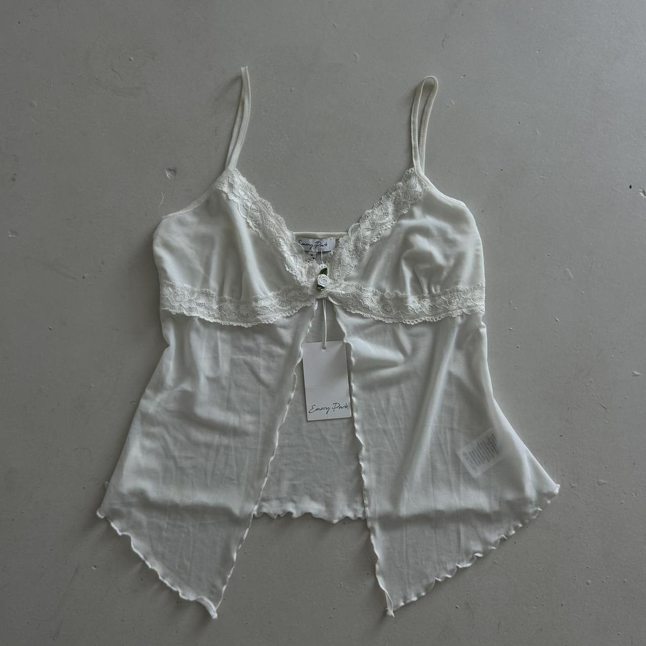 item listed by lilymayyy123