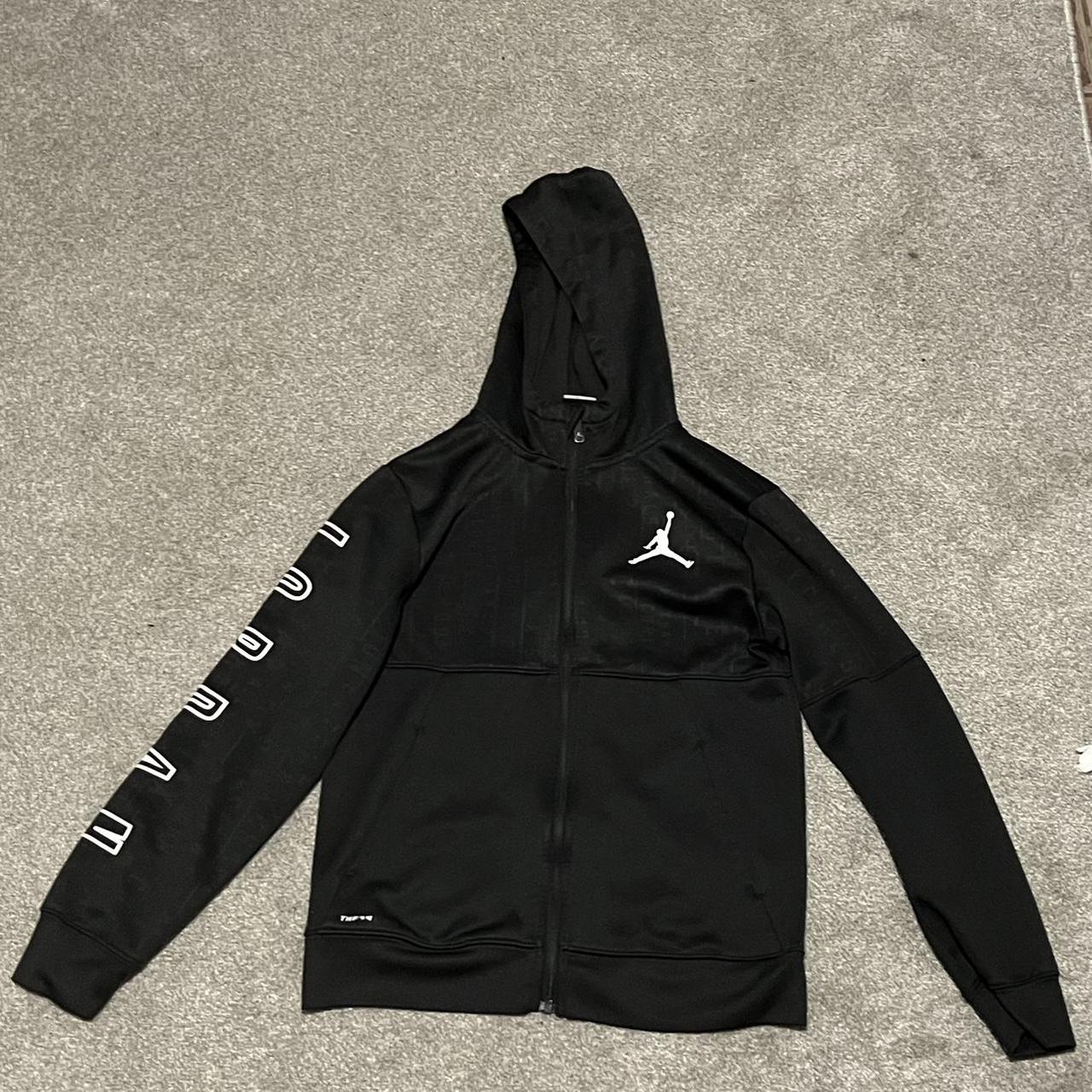 Therma fit jordan jacket, size L kids but fits like... - Depop