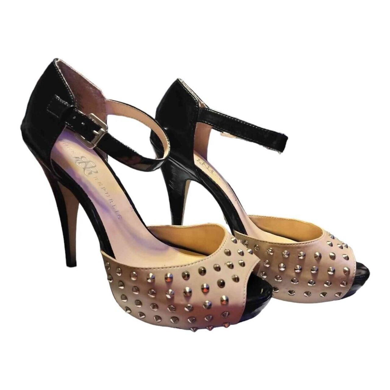 Elevate your style with these stunning Rock