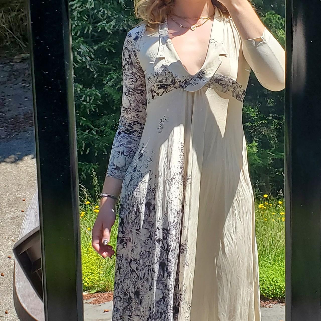 Beautiful black and white dress bought for $120 Depop