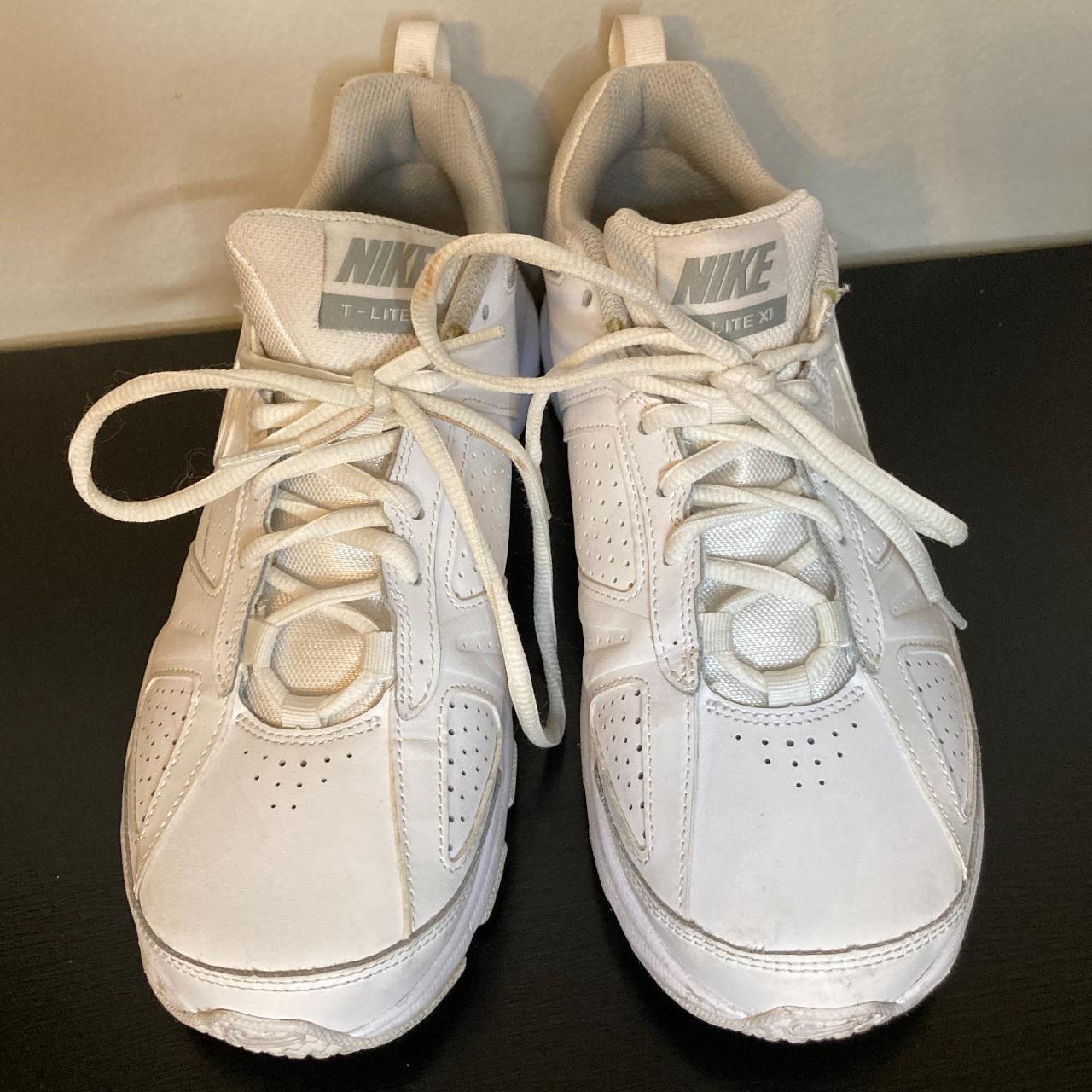 Nike T Lite XI Women s Cross Trainers White Size. Depop